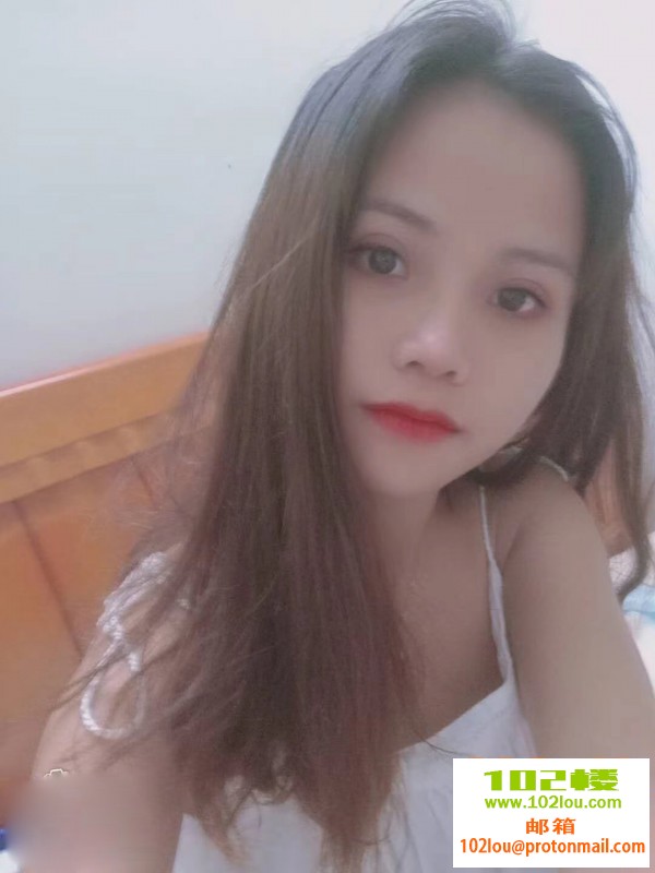 205812rg0l0gm20ev2mm0o.jpg