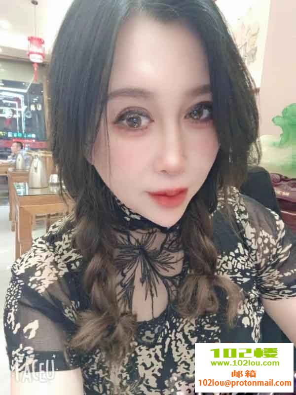 145456auj8ffjzjlub55u9.jpg