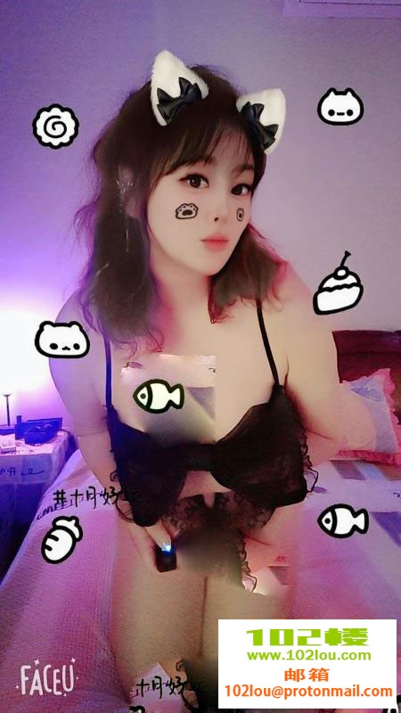 234607ad8k0flect8gld8x.jpg