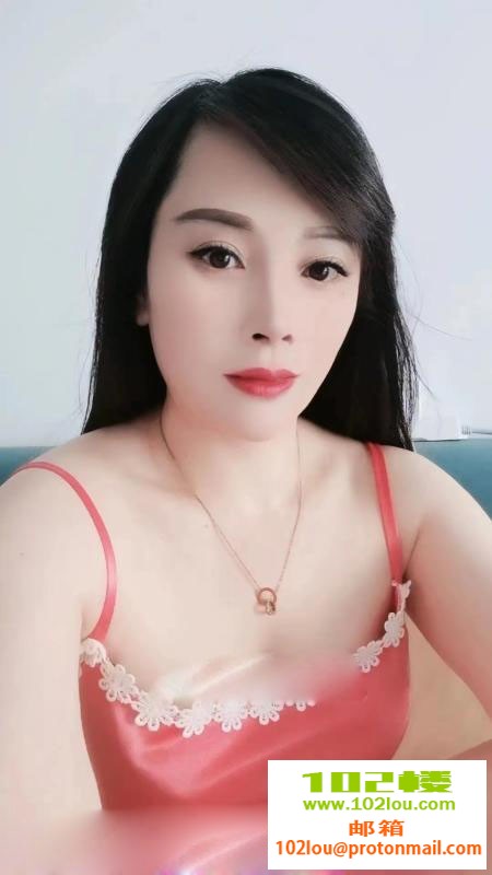 143557o0eora7r0xe7dad6.jpg