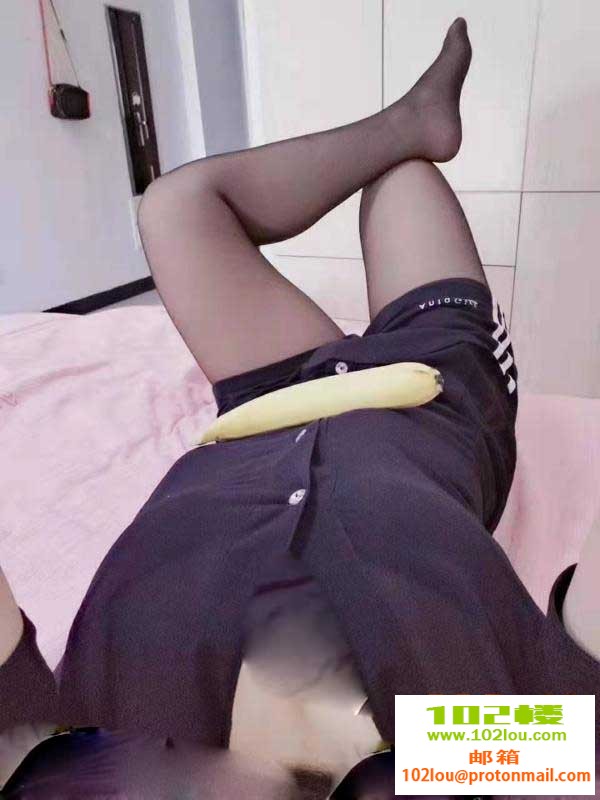 143832blsoqqaowmm6lkwb.jpg