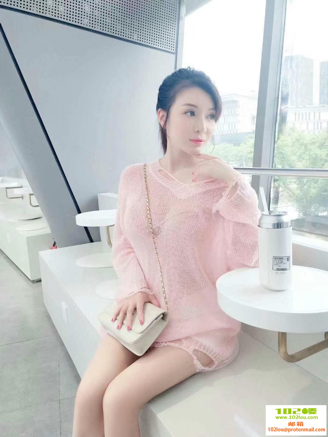 d8ba52d9d7507e6e8ea1e716c56e92af.jpg