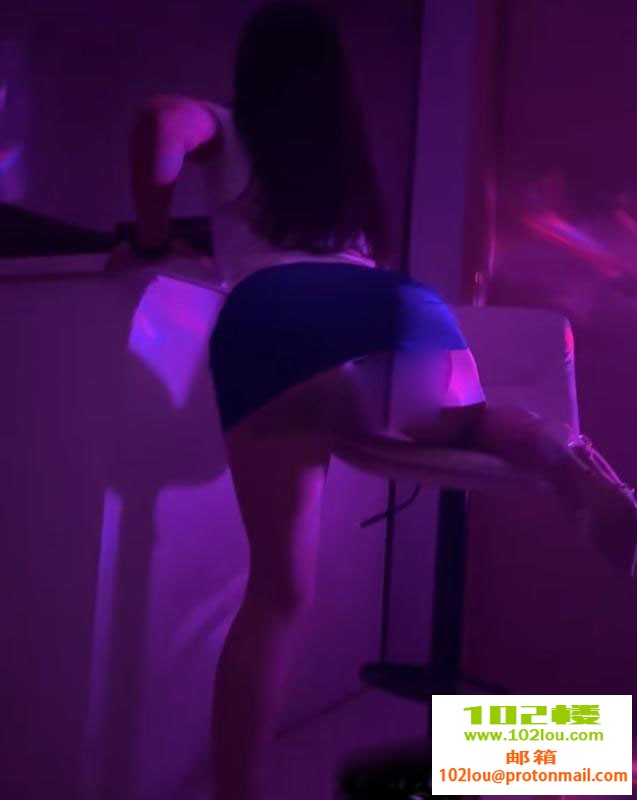 214407j7tw7uz85a5va5yb.jpg