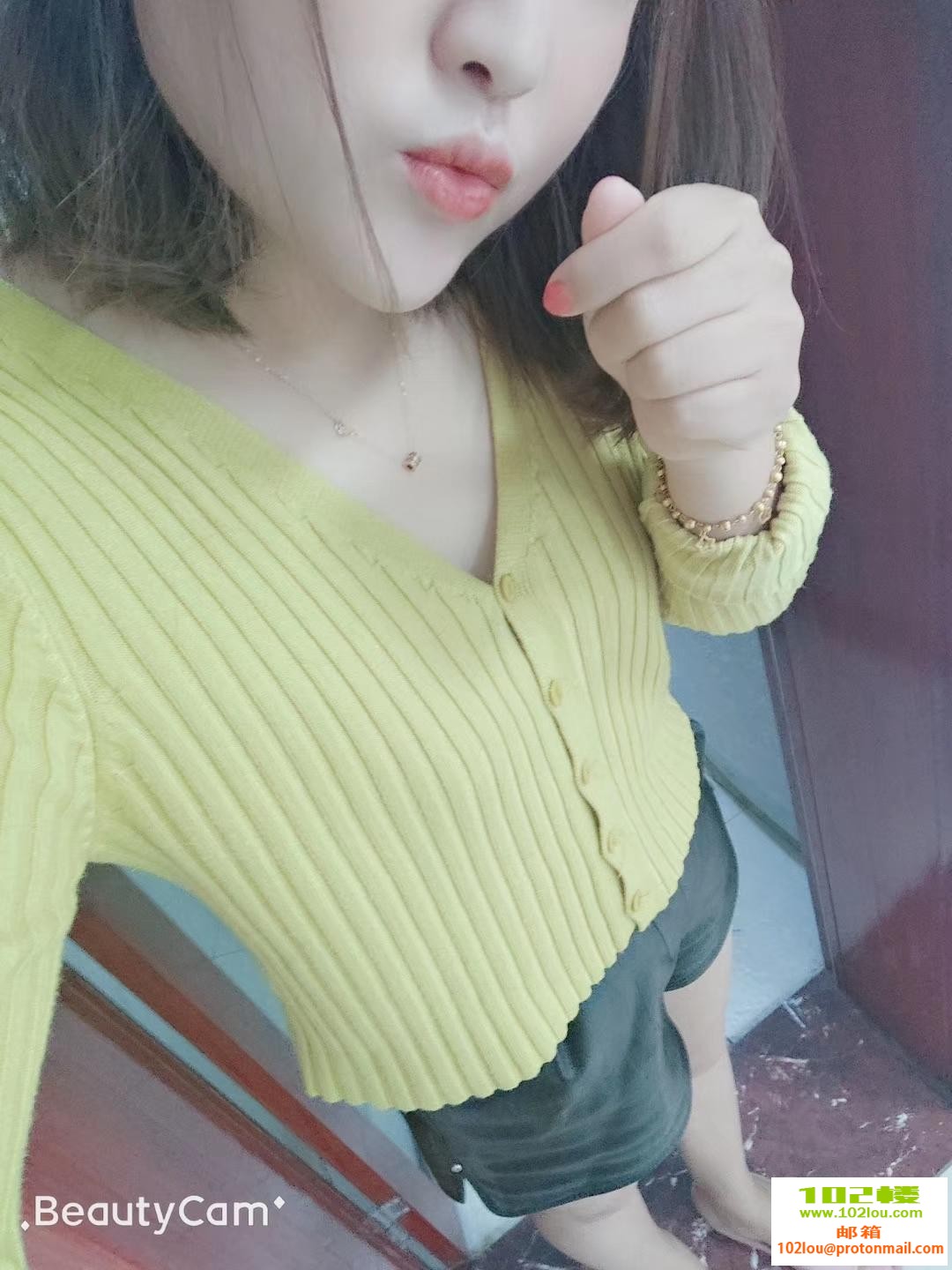 012415aqyuxuyaeqquxz4e.jpg