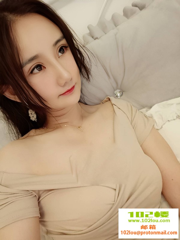 185231m0nxp31sh8350090.jpg