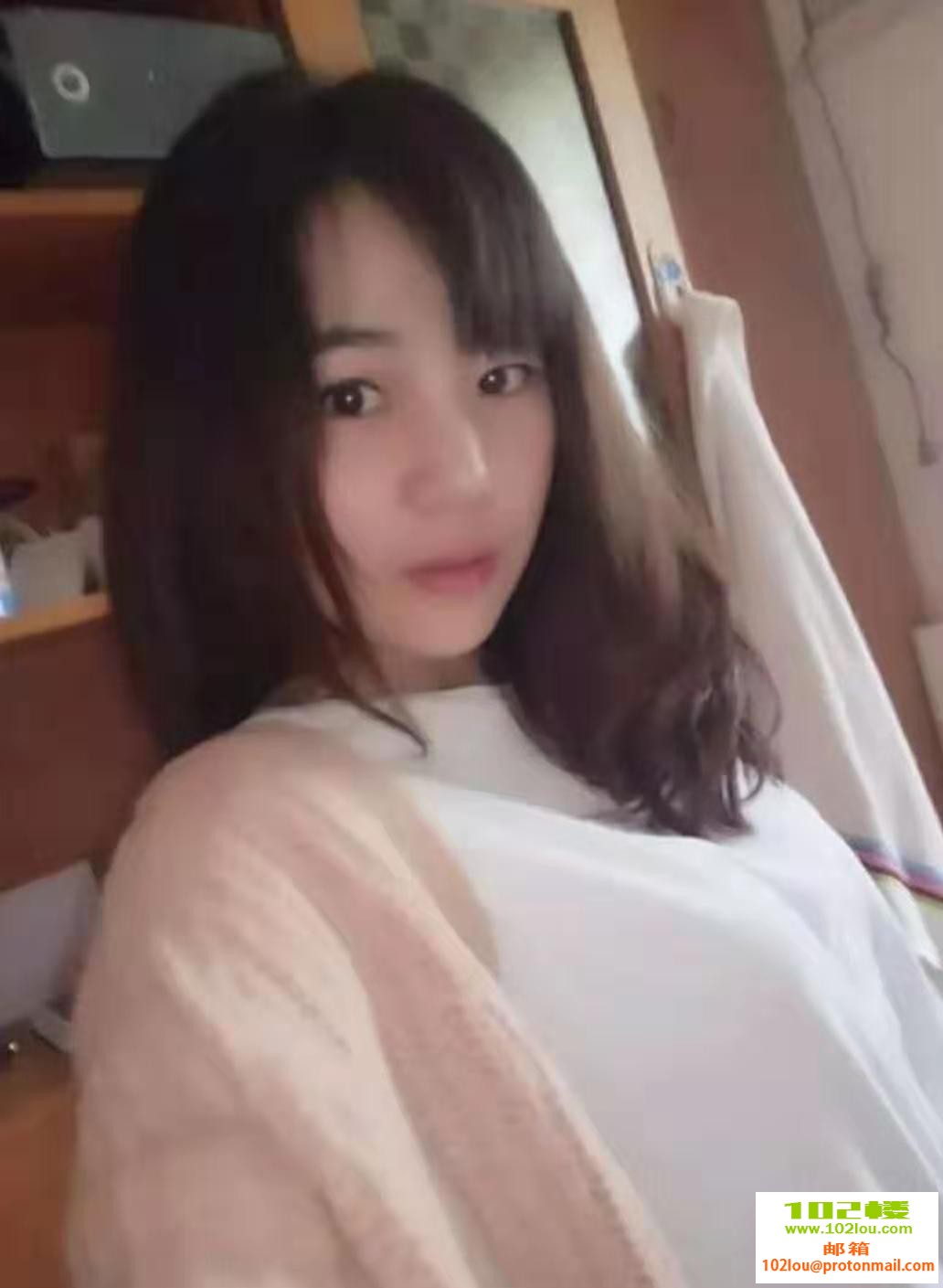 194813wp0odg5kxpo06fx1.jpg