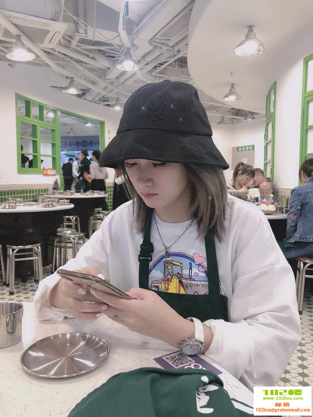 112509pzluq6wdl06lddly.jpg