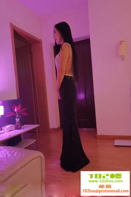 124228hkm8xnf57bbb8ay4.jpg
