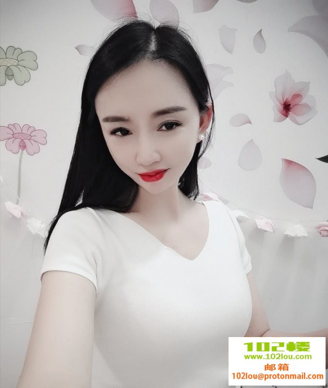 230050hotbd8x8dzowze0c.jpg