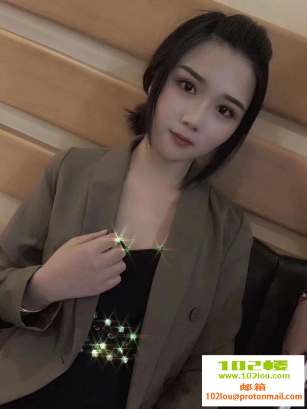 155957ye7uort7eet0dc4r.jpg