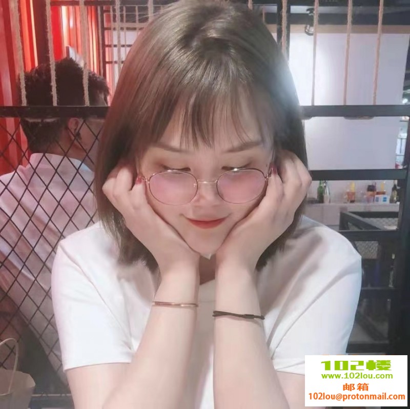 015455jy8nisisstbnsq4s.jpg