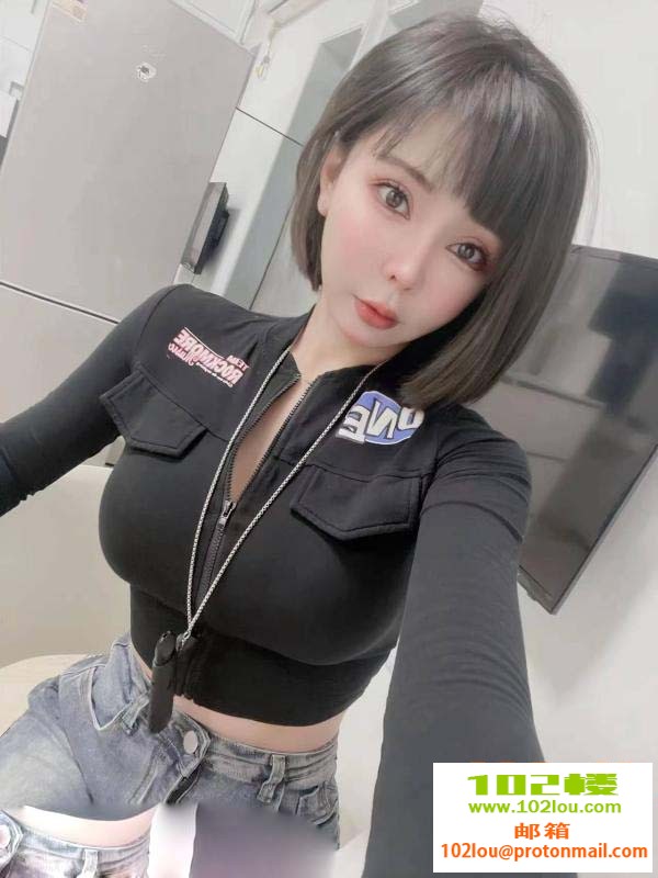 223254m8d91d0nzx9ady71.jpeg