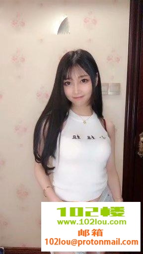 224401fm7giap6mum6av67.jpg