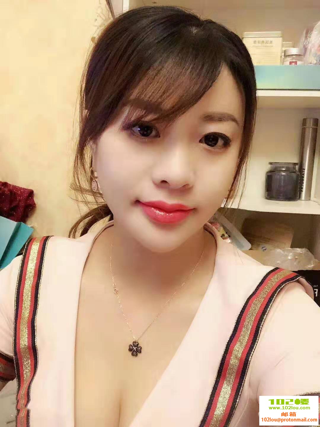 122259yrb5unznvxhsbaua.jpg