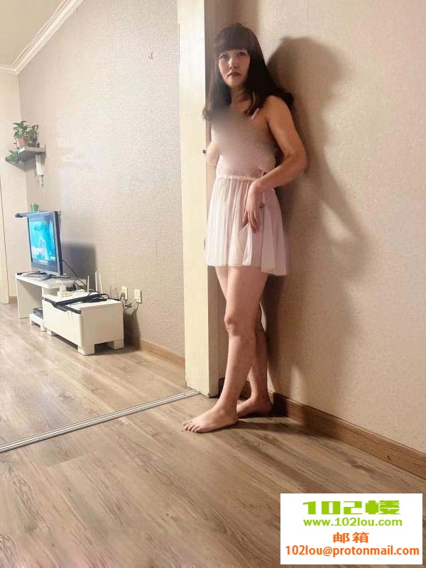 204129go8jq3gvq6lgy0zj.jpg