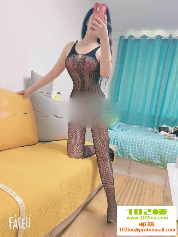 163857r86m16usm5vjjm18.jpg